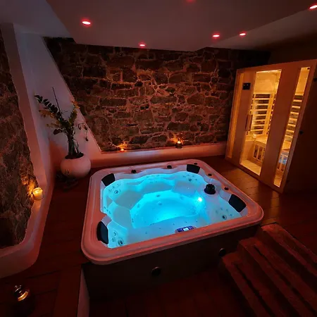 Exoria Luxury Rooms & Spa-3